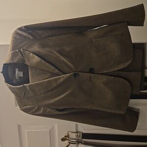 Ann Taylor suit size 2P